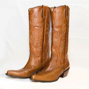 Tall Western vintage pull up boots from Steve Madden